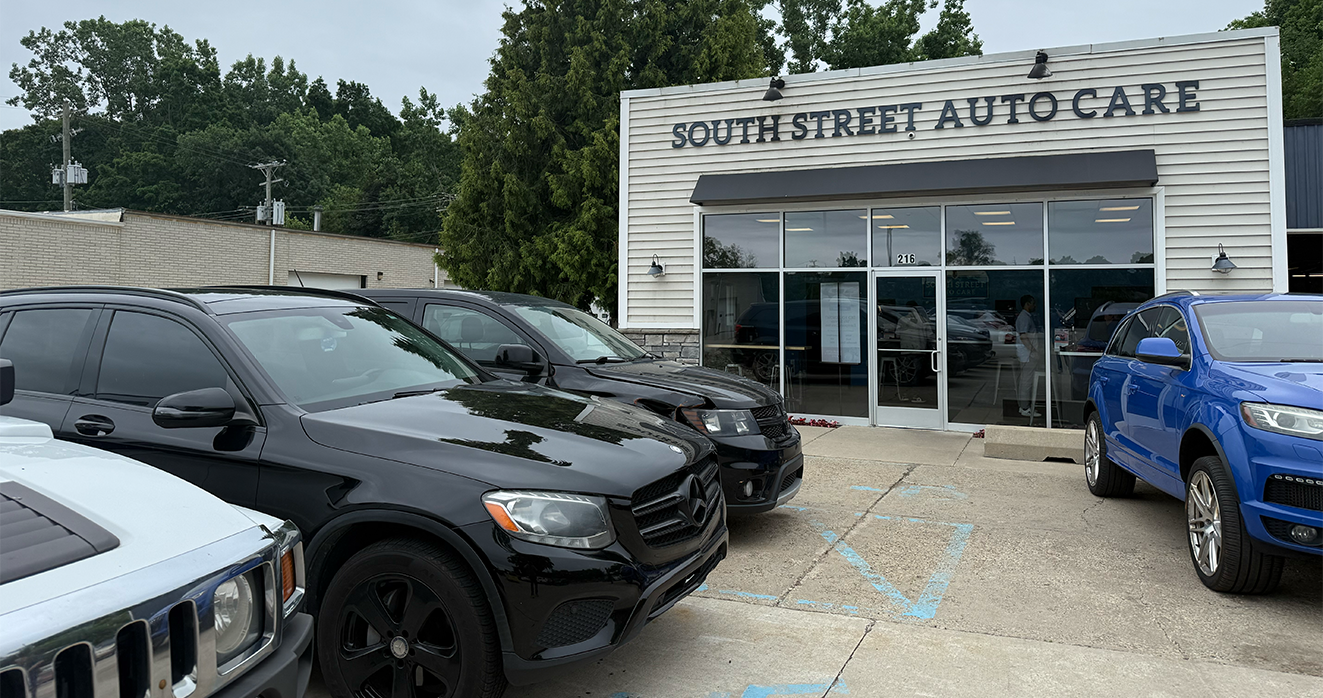 Mercedes-Benz Service in Rochester, MI – Performance-Driven Care You Can Trust